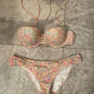 Victoria Secret bikini - Size M